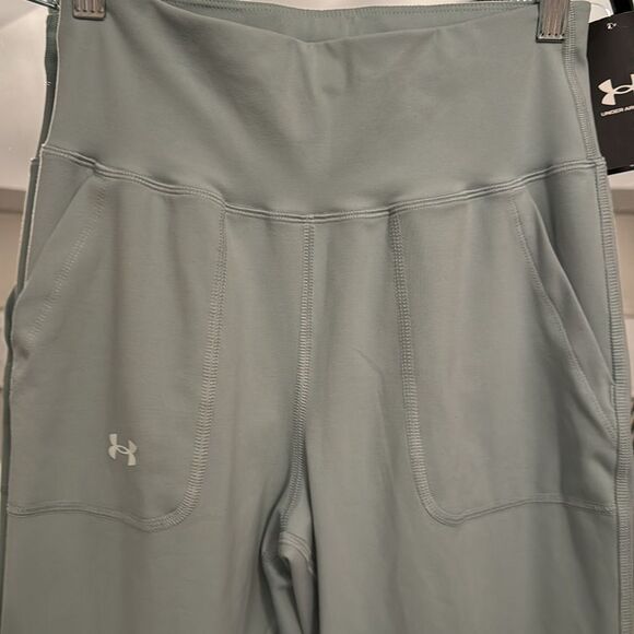 Women's UA Motion Joggers Size XS LAST PHOTO COLOR NWT - Picture 4 of 4